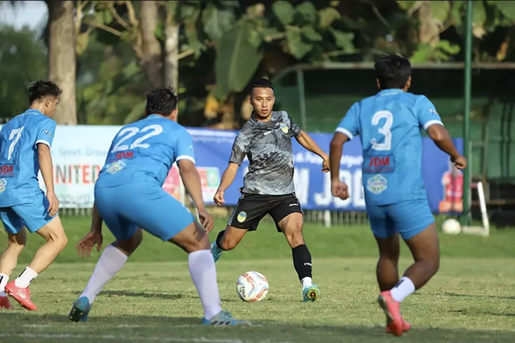 Laga uji tanding PSIM Jogja melawan Pakem Management. (paimjogja.id)